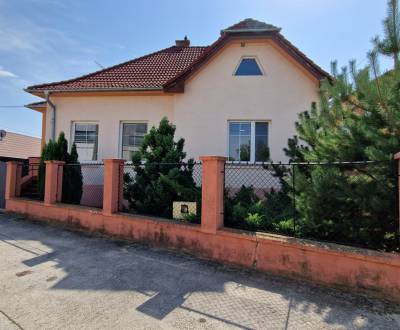 Prodej Rodinný dům, Rodinný dům, Ružová, Hlohovec, Slovensko