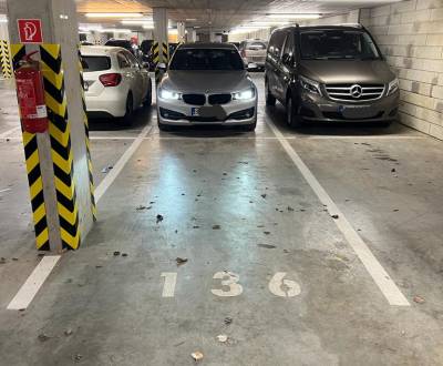Prenájom vnútorné parkovacie státie v garáži Matadorka Petržalka