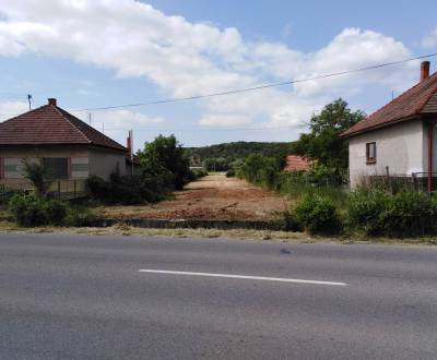 Prodej Pozemky - bydlení, Pozemky - bydlení, Levice, Slovensko