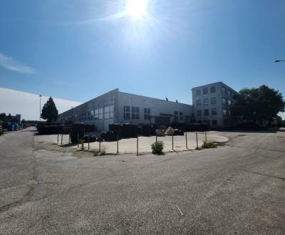 Funkčná výrobná hala so žeriavmi 17 071 m2, Nitra