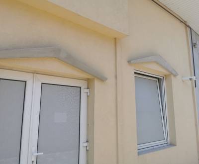 Prodej Prostory pro obchod, Prostory pro obchod, Nové Zámky, Slovensko