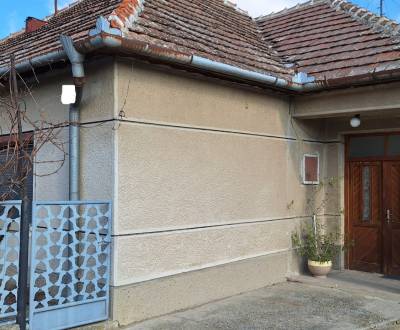 Prodej Rodinný dům, Rodinný dům, Komárno, Slovensko