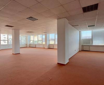 Prenájom kancelárií v Dúbravke, celok 278 m2