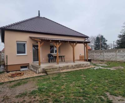 Prodej Rodinný dům, Rodinný dům, Nová Stráž, Komárno, Slovensko