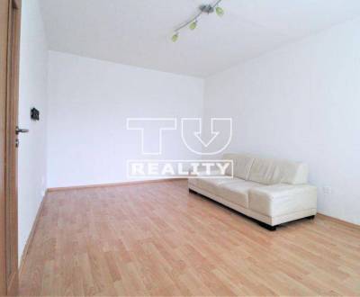 TUreality ponúka na predaj veľký 1 izbový byt v Žiari nad Hronom, 49m2