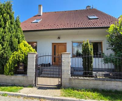 Prodej Rodinný dům, Rodinný dům, Topoľová, Piešťany, Slovensko