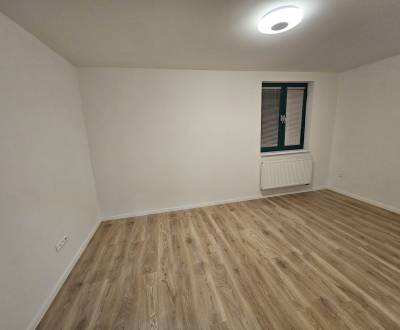 Prodej Byt 2+1, Byt 2+1, Priemyselná, Dunajská Streda, Slovensko