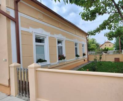 Prodej Rodinný dům, Rodinný dům, Komárno, Slovensko
