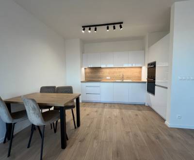 Pronájem Byt 2+1, Byt 2+1, Karpatská, Poprad, Slovensko