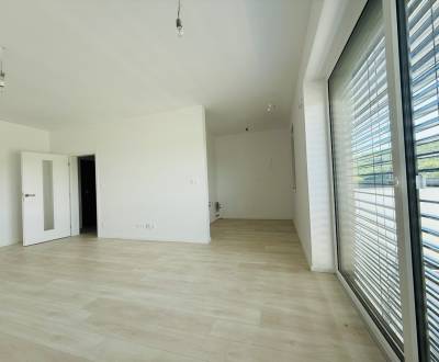 Prodej Byt 1+1, Byt 1+1, Hlohovec, Slovensko