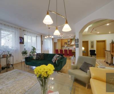 Prostorný 4+kk byt s terasou v centru Bratislavy, Ružinov