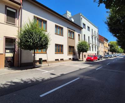 Pronájem Byt 5+1 a víc, Byt 5+1 a víc, Piešťany, Slovensko