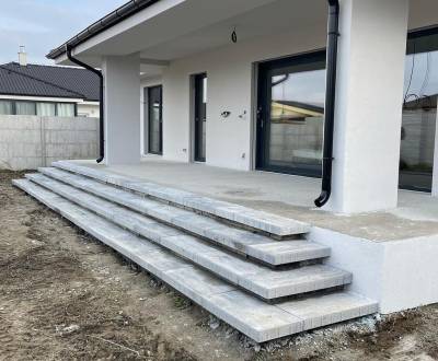 Možnost výstavby Rodinný dům,”TOKIO”, Slovensko