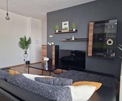 Pronájem Byt 2+1, Byt 2+1, Kvetná, Senec, Slovensko