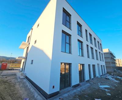 Prodej Byt 2+1, Byt 2+1, Dúhová, Pezinok, Slovensko