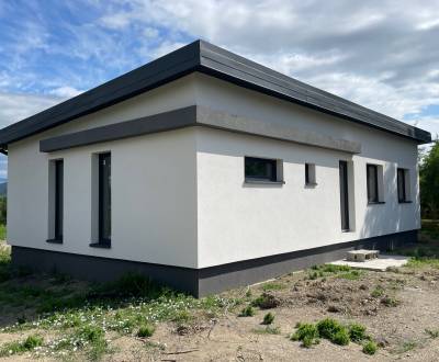 Prodej Rodinný dům, Rodinný dům, Hlavná, Michalovce, Slovensko