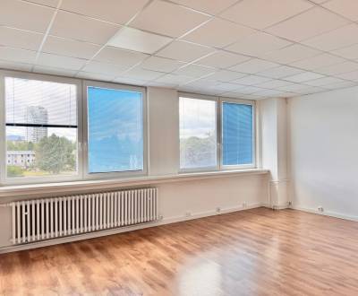 Kancelářské prostory, pronájem, Žilina, Slovensko