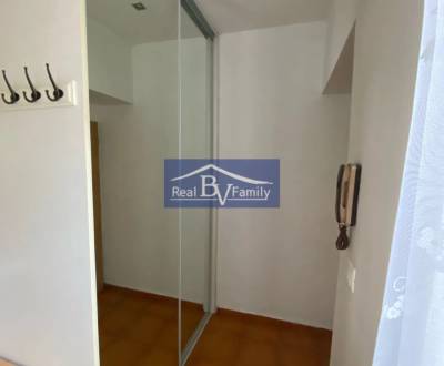 Pronájem Byt 1+1, Byt 1+1, Janáčkova, Bratislava - Staré Mesto, Sloven