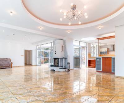 Prodej Byt 5+1 a víc, Byt 5+1 a víc, Staničná, Humenné, Slovensko