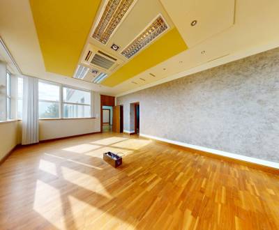 Pronájem Byt 4+1, Byt 4+1, Vajnorská, Bratislava - Nové Mesto, Slovens