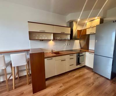 Moderní 2+kk s terasou v klidné části Piešťan