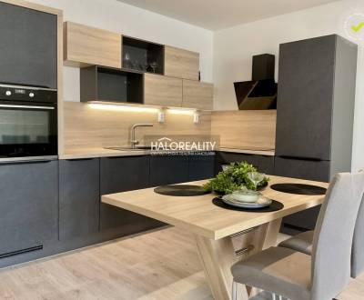 Prodej Byt 3+1, Banská Bystrica, Slovensko