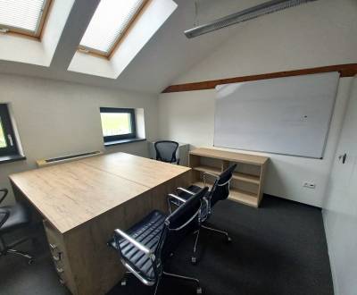 Pronájem Kancelářské prostory, Kancelářské prostory, Levická, Nitra, S