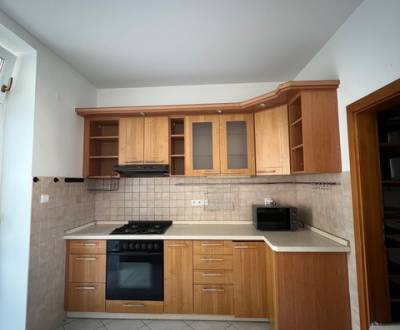 Pronájem Rodinný dům, Rodinný dům, Dankovského, Bratislava - Staré Mes