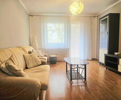 Pronájem Byt 3+1, Byt 3+1, Štvrť SNP, Trenčín, Slovensko