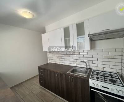 Pronájem Byt 3+1, Prievidza, Slovensko