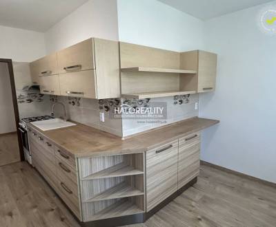 Pronájem Byt 3+1, Prievidza, Slovensko