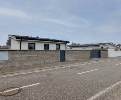 Prodej Rodinný dům, Rodinný dům, Pri parku, Pezinok, Slovensko