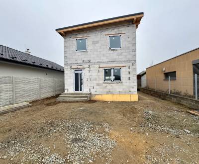 Prodej Rodinný dům, Rodinný dům, Hviezdna, Košice-okolie, Slovensko