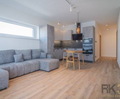 Pronájem Byt 2+1, Byt 2+1, Poprad, Slovensko