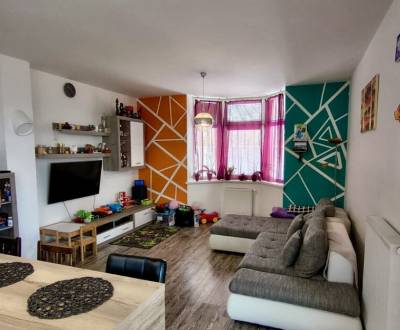 Prodej Byt 3+1, Byt 3+1, Perličková, Bratislava - Podunajské Biskupice