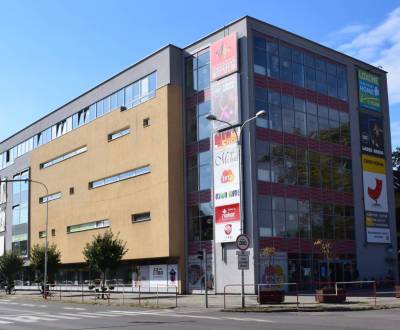 Pronájem Kancelářské prostory, Kancelářské prostory, Komárno, Slovensk