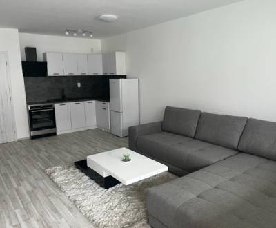 Pronájem Byt 1+1, Byt 1+1, Muškátová, Pezinok, Slovensko