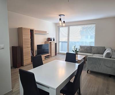 PRODEJ - 2-pokojový byt s výhledem na Zobor. Projekt RIVIERA - NITRA