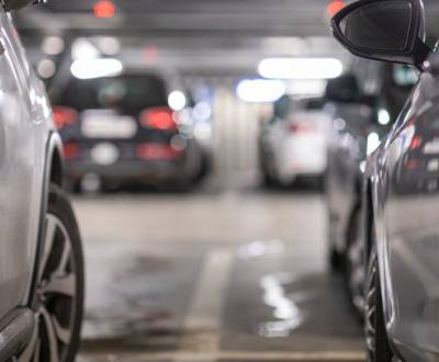 Garážové parkování + velká zděná sklepní kóje 6 m² RAČA-Bratislava