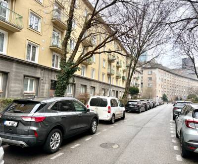 Pronájem Byt 2+1, Byt 2+1, Björnsonova, Bratislava - Staré Mesto, Slov