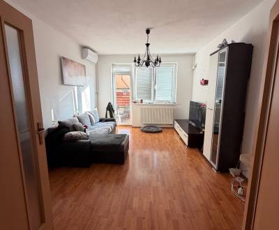 Prodej Byt 2+1, Byt 2+1, Senec, Slovensko