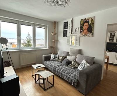 Prodej Byt 2+1, Byt 2+1, Senec, Slovensko