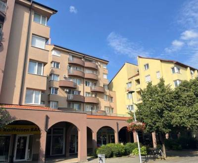 Prodej Byt 4+1, Byt 4+1, Lichnerova, Senec, Slovensko