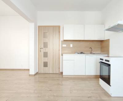 Pronájem Byt 2+1, Byt 2+1, Východná, Trenčín, Slovensko