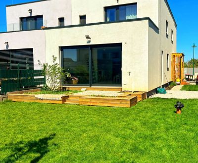 Prodej Rodinný dům, Rodinný dům, Neusiedl am See, Rakousko