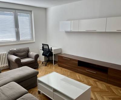 Pronájem Byt 2+1, Byt 2+1, Šalviová, Bratislava - Ružinov, Slovensko