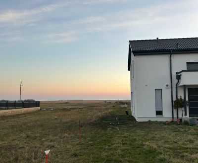 Prodej Pozemky - bydlení, Pozemky - bydlení, Neusiedl am See, Rakousko