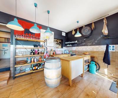 BA/ZÁHORSKÁ BYSTRICA-Prodej investčního nebytového prostoru v centru