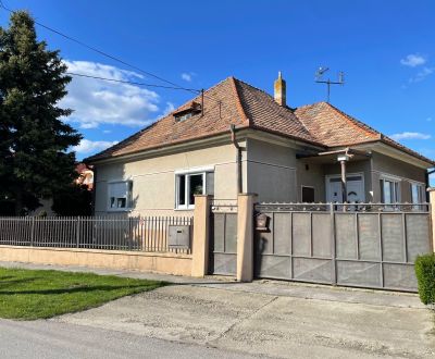 Útulný 3-pokojový dům s velkou zahradou v Čiernom Brodě