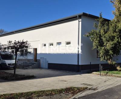 Prodej Prostory pro obchod, Prostory pro obchod, Tyršová, Humenné, Slo